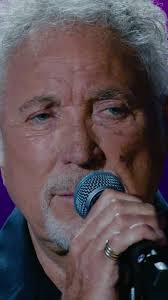 Tom Jones: Ol’ Mother Earth Performance