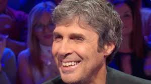 Find top songs and albums by luca barbarossa including portami a ballare, fino in fondo (feat. Luca Barbarossa Chi E Dove Abita Moglie E Figli Portami A Ballare