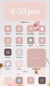 Pin By Soso Branding On Fall Aesthetic Iphone Home Screen Layout Iphone Wallpaper App Homescreen