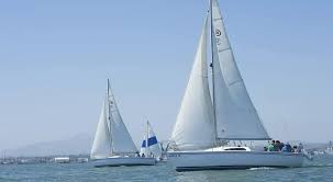 5 Best Liveaboard Sailboats Plus 8 Important Buying Considerations
