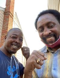 What a pleasure it was back then, to be surrounded by Awesome Trainers,  Eddie Futch, John Brown, Floyd Logan,Sammy Poe, Dale Williams, Luther  Burgess, Dave Shoulders and Paisan￼, may they all R I P