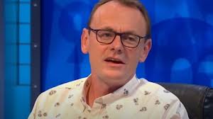 Sean lock appears on 8 out of 10 cats does countdown in 2018. Hutwak00radism