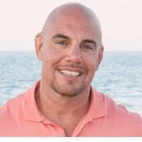 40+ perfiles de «Scelza»