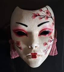 Maschera da film Geisha manga. Fatta a mano con colori personalizzati  anime. Arte per collezione o cosplayer. Fantasma