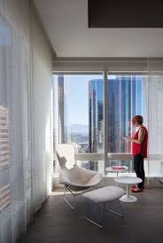The New Knoll Los Angeles Office And Showroom Interior Design Interior Design Firms Interior Design Projects