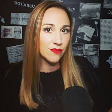 Miriam Moya's Instagram, Twitter & Facebook