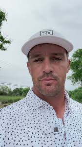 Golfer's impressive skills with any set of clubs in LIV Golf