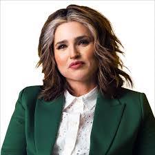 Amy Speaker's Instagram, Twitter & Facebook