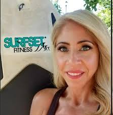 Has anyone paddled this part of the canal at cotewau du lac, entering in  near the bank before and know if it's straight one way and back (and how  many KM it