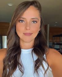 Brandi Herring's Instagram, Twitter & Facebook