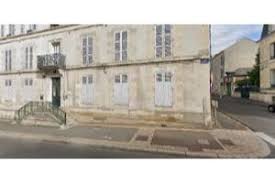 Pour une consultation à la maison médicale de garde, vous devez vous munir d'un code confidentiel qui vous est transmis par un médecin. Medecin De Garde Nevers Medecin Sos 58000 Aujourd Hui