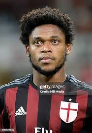 Adriano Sousa's Instagram, Twitter & Facebook