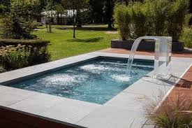 Kleiner Pool Im Garten Pool Fur Kleine Grundstucke Pool Im Garten Pool Fur Kleinen Garten Gartenpools