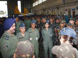 Kamalpreet kauran viendra à votre place en finale. Iaf Chief Bs Dhanoa Visits Air Force Station At Hakimpet Hyderabad News Times Of India