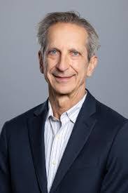 Warren Daniel's Instagram, Twitter & Facebook