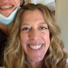 Dr. Susan Urstein, MD