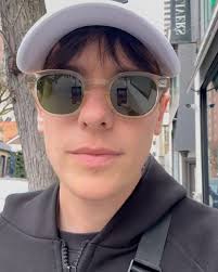 progressivehouseneverdied SET TIMES are here! @audien, @frankwalker and  @r8yzmusic are set to raise the roof tonight with classics straight outta  the golden era of electronic music. 10pm to 12am R8YZ 12am to