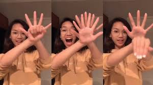 Check spelling or type a new query. 5 Tarian Tiktok Yang Viral Di Sosial Media Cocok Untuk Seru Seruan Merahputih