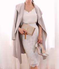 Neutral and comfortable nude block heel sandals