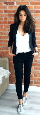 Awesome Casual Spring Work Outfits With Sneakers 15 Best Outfits Spring Work Outfits Casual Work Outfit Spring Work Fashion