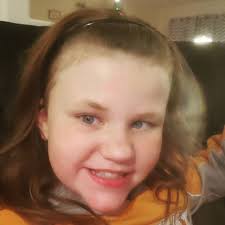 Sophia Knutson's Instagram, Twitter & Facebook