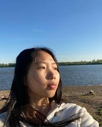 Hi! I'm Jiyu Zhang from St. Louis, Missouri majoring in biochemistry at CAS  with a possible minor in econ. I love to stay active in my free time  playing tennis, running, and