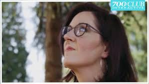 Former Atheist Mary Jo Sharp brings "DARKROOM" to young people struggling  with life and faith