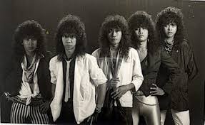 Kumpulan lagu slow rock malaysia terbaik♬ muhammad uzni mubarokh hasibuan download cari kata kunci: Memoir Muzik Malaya On Twitter Search Nama Yang Paling Ketara Dan Paling Ikonik Dalam Sejarah Rock Tanah Air Search Merupakan Antara Band Rock Kapak Yang Terawal Di Malaysia Https T Co U5fcwgfzzv