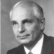 Iona Li's Instagram, Twitter & Facebook