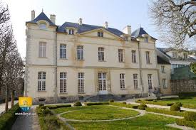 Petit Chateau De Sceaux Domaine De Sceaux Chateau Chateau France Le Manoir