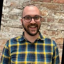 Lola Morse's Instagram, Twitter & Facebook