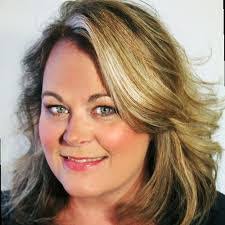 Patricia Lint's Instagram, Twitter & Facebook