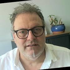 introtopsychology #peoplemanager #wellbeing #yaleuniversity