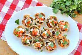 These unique graduation party food ideas will help you find a way to make some fun finger foods for your graduate! 37 Graduation Party Food Ideas