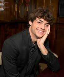 You may know him from his roles in to all the boys i've loved before , t@gged , and the fosters. Noah Centineo Says Goodbye To Peter Kavinsky