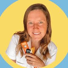 Sara Wyatt (@thetrustedbrush) • Instagram photos and videos