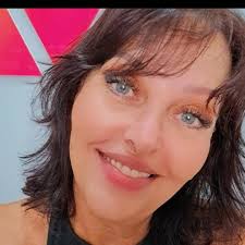 O médium britânico Nicolas Aujula, conhecido por prever eventos como a  pandemia de Covid-19 e a eleição de Donald Trump em 2024, compartilhou  recentemente suas previsões para 2025. Veja no primeiro comentário 👇