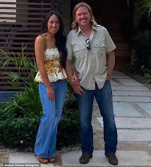 Chip and joanna gaines' magnolia network app will launch july 15 ahead of the january 2022 rebranding of discovery chip and jo's interview with oprah launches saturday on discovery+. Chip And Joanna Gaines Celebrate 18th Wedding Anniversary In Mexico Oltnews