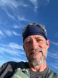 Hey @everyone All day I've been resisting the urge to tell random strangers  about my first trail race this weekend. Social grace won out, so I'll tell  you instead. Training and eating