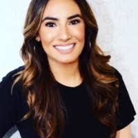 Sydney Crowell's Instagram, Twitter & Facebook