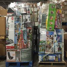 Warehouse Clearance Processing You Will Find Large Items Such As Baby Products Toys Electrical Appliances Furniture In 2021 Things To Sell Wholesale Pallets Pallet