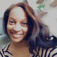 Teresa Bracy's Instagram, Twitter & Facebook