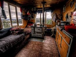 Rustic reds, deep blacks, hunter greens, and earthy browns are most dominating colors in this kind of interior design, with some pops of red, blue, and white (if the lodge is situated. Hunting Cabin Interior Designs Fishing Bedroom Decor Atmosphere Ideas Shack Home Interiors Rustic Design Log Mountain Luxury Country Apppie Org