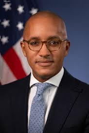 U.S. Attorney Damian Williams to Speak at 2023 Columbia Law School  Graduation