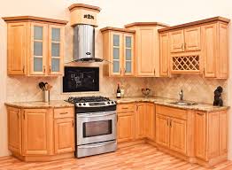 10x10 All Wood White Kitchen Cabinets Fully Upgraded Group Sale Kitchen Remodel Small Maple Kitchen Cabinets Kitchen Remodel