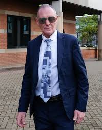Paul gascoigne challenges snoop dogg to a fight gazza pleaded not guilty in court today. Rangers Legend Paul Gascoigne Arrives At Court For Sexual Assault Trial Daily Record