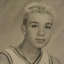 My name is Dave Ragona, and I want to cut your hair. Call: (630) 785-6862  #nofilter Frosted Tips By