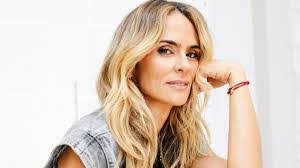 Karen Forman's Instagram, Twitter & Facebook