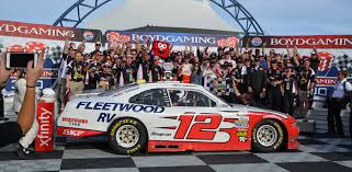Following drivers meeting with crew chief, you'll drive a nascar race car for timed racing sessions. Las Vegas Nascar Race Joey Logano Car Boyd Gaming 300 Results