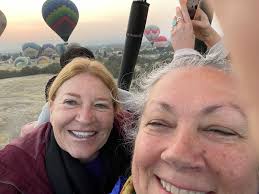 Teotihuacan hot air balloon flight and breakfast combo tour